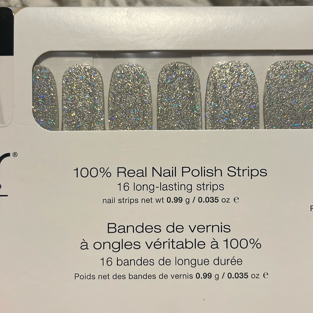 Color Street nail set ft worth it